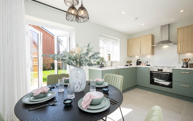 Kitchen/Dining